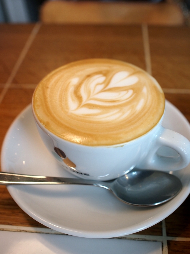 クチューム･カフェ　Cappuccino　4.2€