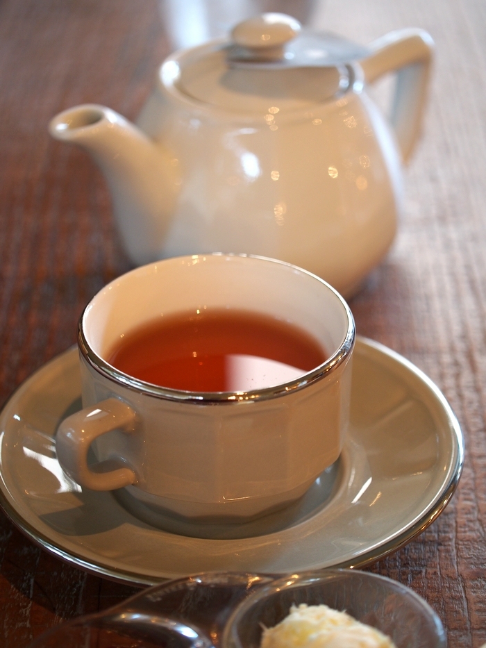 サロンドテルルー 紅茶 リザヒル茶園