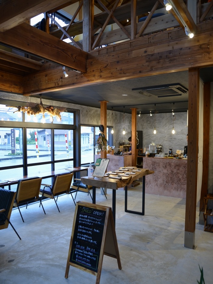 SMOCO 店内1階