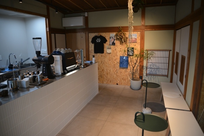 FFEEL 店内