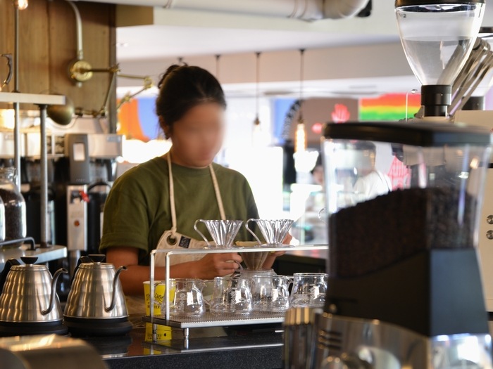 ジバゴコーヒー ドリップ中